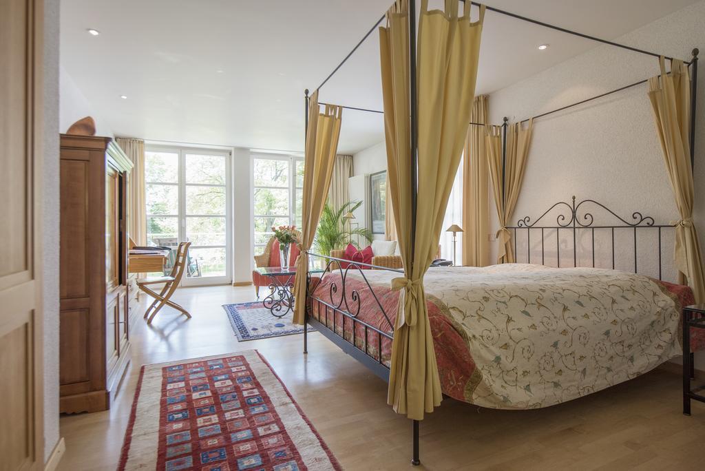 Artvilla Am See - Offen April Bis 18 Oktober 2025 Radolfzell am Bodensee Phòng bức ảnh