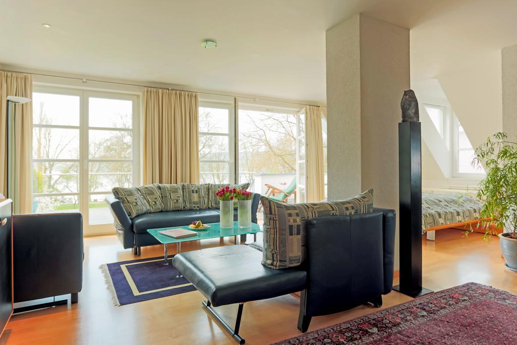 Artvilla Am See - Offen April Bis 18 Oktober 2025 Radolfzell am Bodensee Phòng bức ảnh